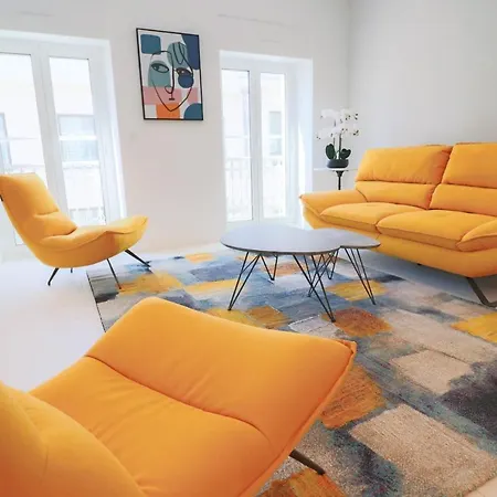 Napoleon Luxurious Renovated 1min From Palais Apartament